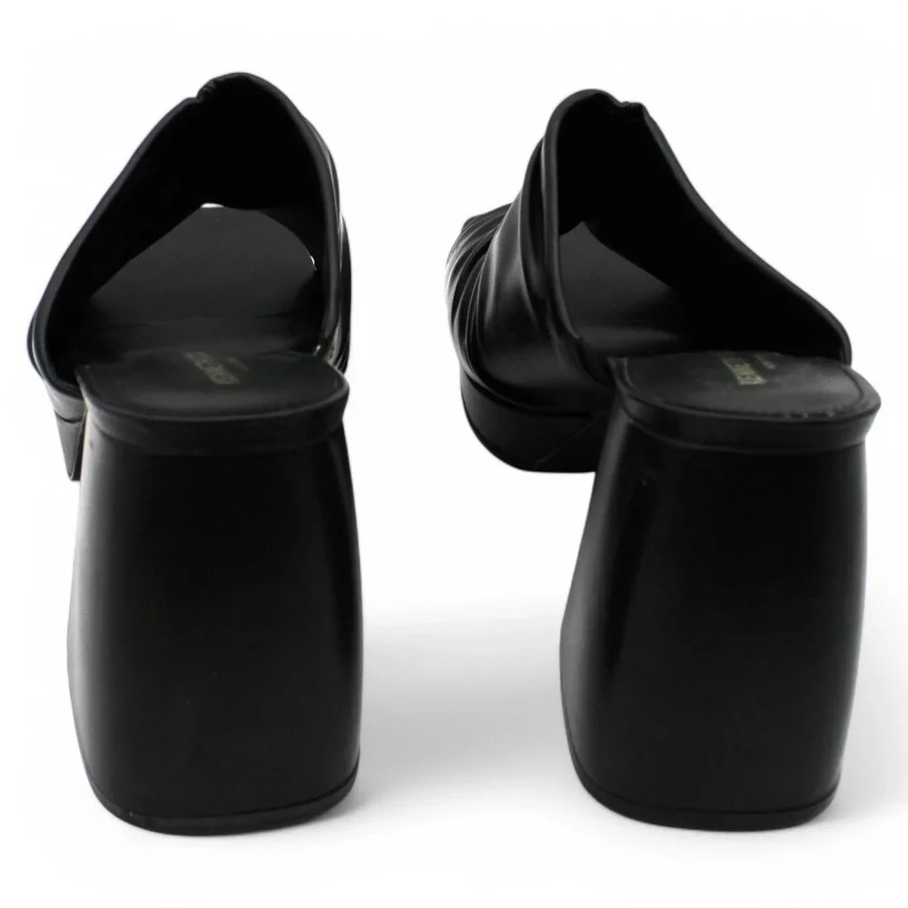 Kenneth Cole New York Sandals - Picture 5 of 5